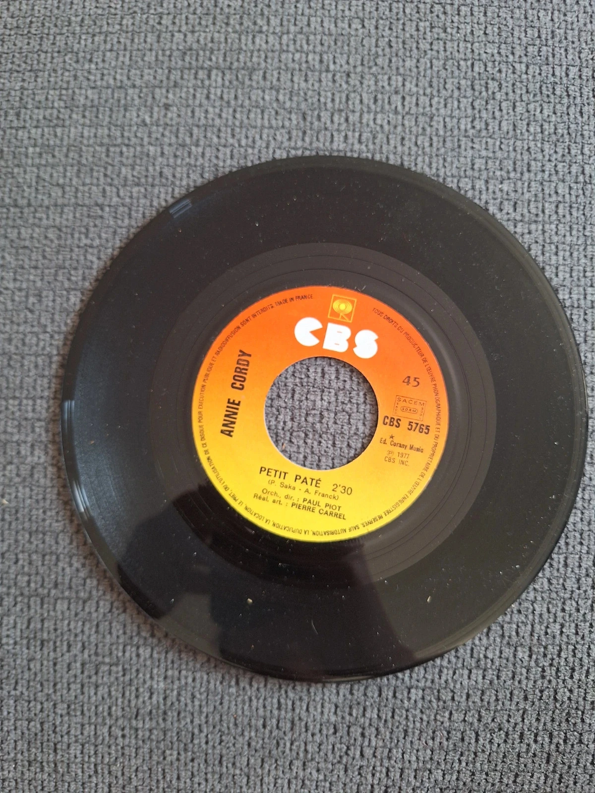 Disco de Vinil 45 RPM - Annie Cordy – Boing-Boing / Petit Pâté (1977) - CBS – photo 4